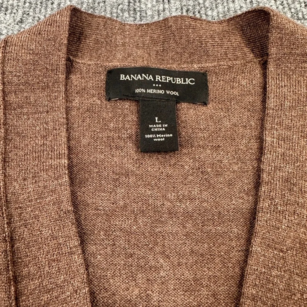 Banana Republic Cardigan Vest L Merino Wool Button Front Brown Modern Workwear